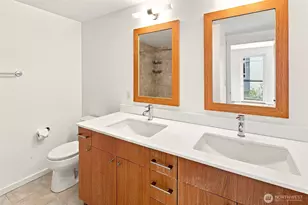 81 Clay St, Seattle, WA 98121 - Photo 18