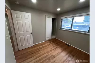 20812 25th Avenue S, SeaTac, WA 98198 - Photo 12