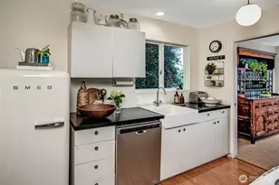 602 Upland Rd, Medina, WA 98039 - Photo 12