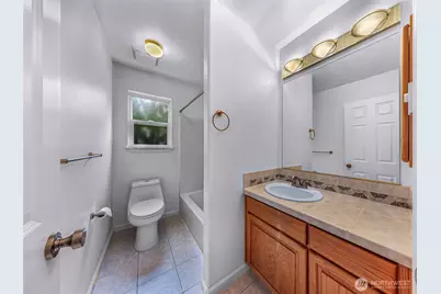 10409 NE 151st Place, Bothell, WA 98011 - Photo 20