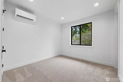 719 95th Avenue NE, Bellevue, WA 98004 - Photo 32
