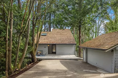 4429 E Mercer Way, Mercer Island, WA 98040 - Photo 2