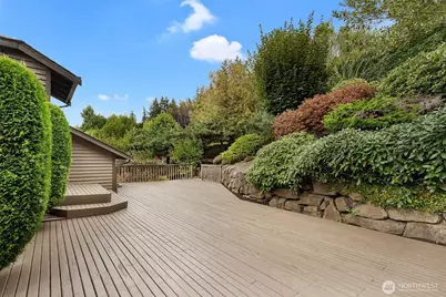 17105 76th Avenue W, Edmonds, WA 98026 - Photo 34