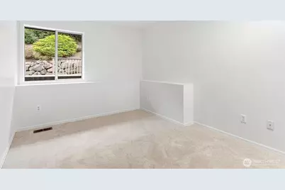 17105 76th Avenue W, Edmonds, WA 98026 - Photo 16