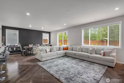 15029 Olympic Loop E, Bonney Lake, WA 98391 - Photo 10