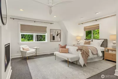 8453 Ferncliff Avenue NE, Bainbridge Island, WA 98110 - Photo 18