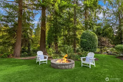 8453 Ferncliff Avenue NE, Bainbridge Island, WA 98110 - Photo 36