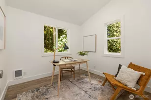 8453 Ferncliff Ave NE, Bainbridge Island, WA 98110 - Photo 32