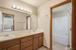 1752 S Prospect Ln, Tacoma, WA 98405 - Photo 26