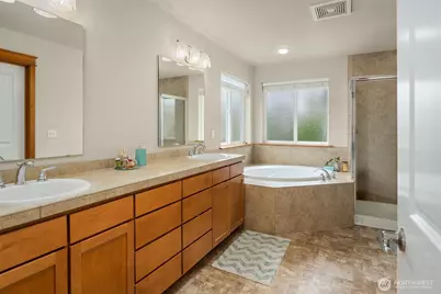 18430 42nd Avenue SE, Bothell, WA 98012 - Photo 18