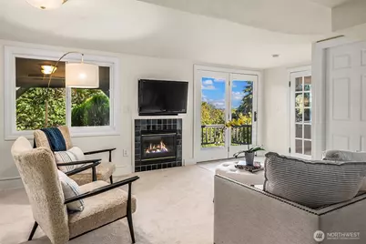 2722 36th Avenue SW, Seattle, WA 98126 - Photo 18