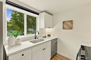 14006 NE 181st Pl, Woodinville, WA 98072 - Photo 14