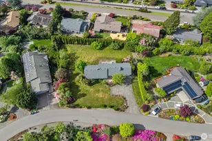 14508 SE 50th St, Bellevue, WA 98006 - Photo 14