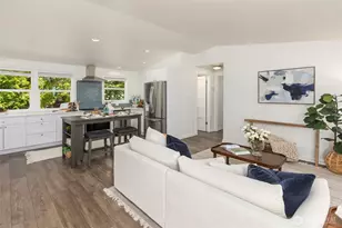 1574 NE Park View Dr, Bainbridge Island, WA 98110 - Photo 4