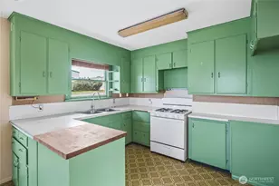 9939 Padilla Heights Rd, Anacortes, WA 98221 - Photo 6