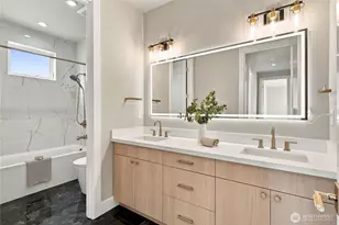 542 N 104th St, Seattle, WA 98133 - Photo 34