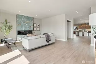 542 N 104th St, Seattle, WA 98133 - Photo 26