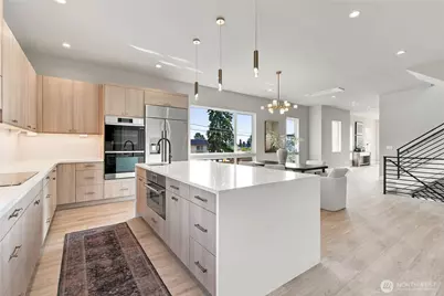 542 N 104th Street, Seattle, WA 98133 - Photo 20