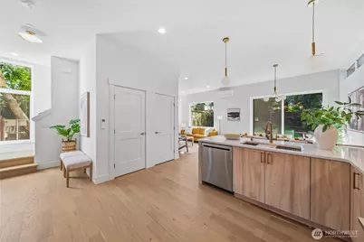 14338 Bagley Avenue N #B, Seattle, WA 98133 - Photo 14
