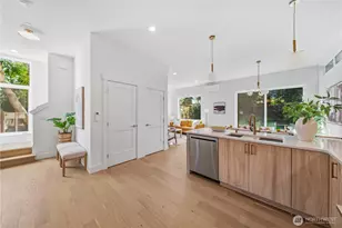 14338 Bagley Ave N, Seattle, WA 98133 - Photo 14