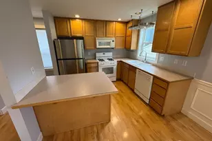 1413 NW 60th St, Seattle, WA 98107 - Photo 2