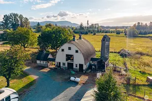 26417 Minkler Rd, Sedro Woolley, WA 98284 - Photo 4