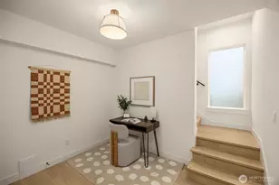 14340 Bagley Ave N, Seattle, WA 98133 - Photo 16