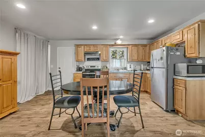 7420 State Highway 3 SW #2, Bremerton, WA 98312 - Photo 10