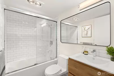 3710 25th Place W #405, Seattle, WA 98199 - Photo 16
