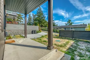 429 Pine St, Orcas Island, WA 98245 - Photo 28