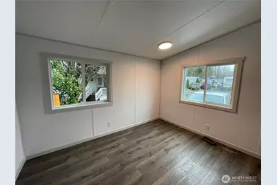 827 West Valley Highway #46, Kent, WA 98032 - Photo 40