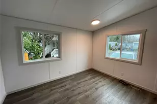 827 West Valley Hwy, Kent, WA 98032 - Photo 40