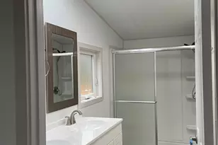 827 West Valley Hwy, Kent, WA 98032 - Photo 18