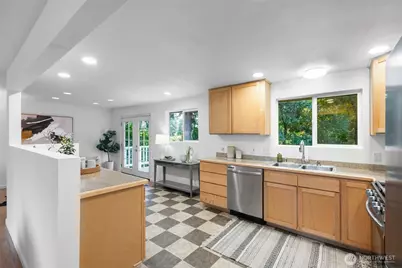17716 Densmore Avenue N, Shoreline, WA 98133 - Photo 6