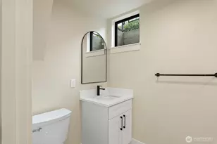 2425 NW Blue Ridge Dr, Seattle, WA 98177 - Photo 22