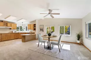 2306 Vista Ln, Anacortes, WA 98221 - Photo 2