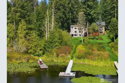 18619 NE Woodinville-Duvall Road, Woodinville, WA 98072 - Photo 2