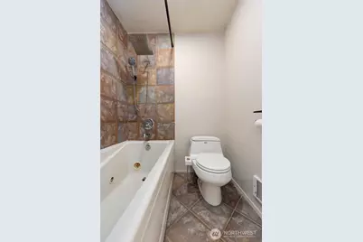 150 Melrose Avenue E #407, Seattle, WA 98102 - Photo 12