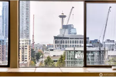 150 Melrose Avenue E #407, Seattle, WA 98102 - Photo 1