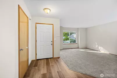 17007 W Lake Goodwin Road, Stanwood, WA 98292 - Photo 6