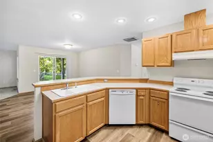 17007 W Lake Goodwin Rd, Stanwood, WA 98292 - Photo 10