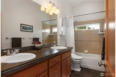 4122 A 42nd Avenue SW, Seattle, WA 98116 - Photo 14