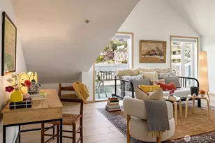 812 5th Ave N, Seattle, WA 98109 - Photo 4