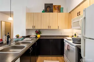 812 5th Ave N, Seattle, WA 98109 - Photo 6