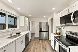 325 SE Andrews St, Issaquah, WA 98027 - Photo 6