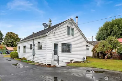 319 First Street, Sumas, WA 98295 - Photo 28