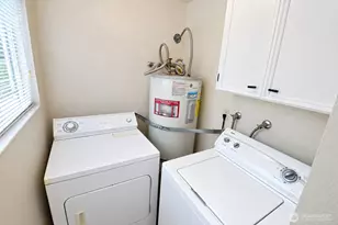 8323 Cirque Dr W, University Place, WA 98467 - Photo 14