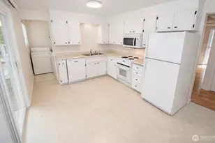 8323 Cirque Dr W, University Place, WA 98467 - Photo 8