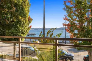 2000 Alaskan Wy, Seattle, WA 98121 - Photo 18