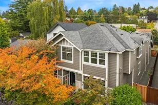 3432 33rd Ave W, Seattle, WA 98199 - Photo 2